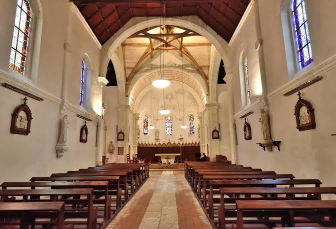 chapellesaintgenouphsellesaintdenisinterieur